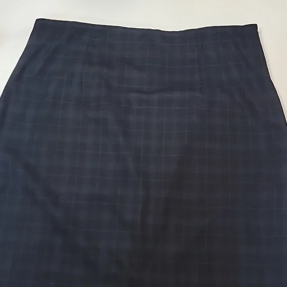 BROOKS BROTHERS Brookscool 100% Merino Wool Italy Portugal Knee Pencil  Plaid - Picture 2 of 9